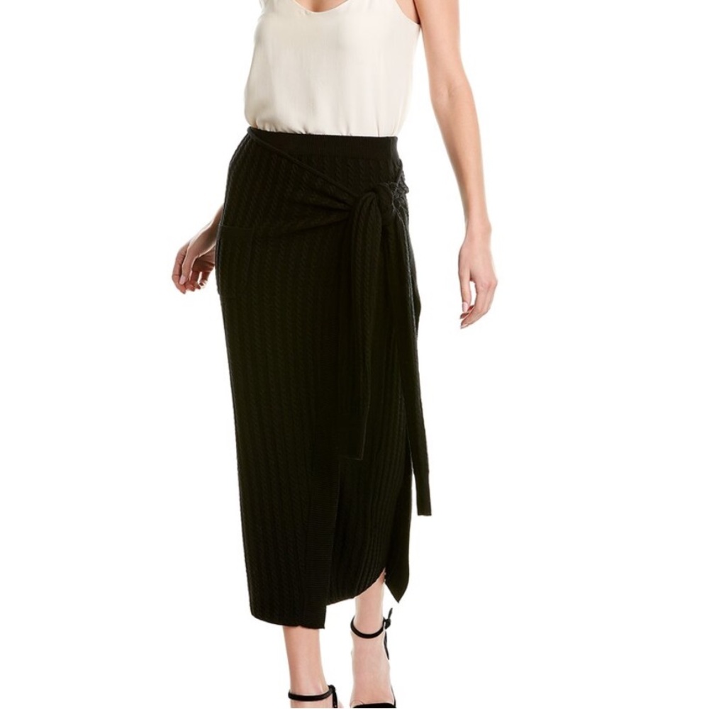 AMUR Mariella wool knit wrap skirt. Size large. 100% merino wool.